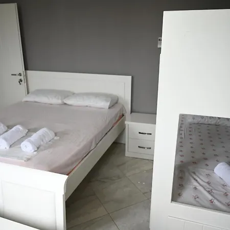 호텔 'del Mar' - Shëngjin