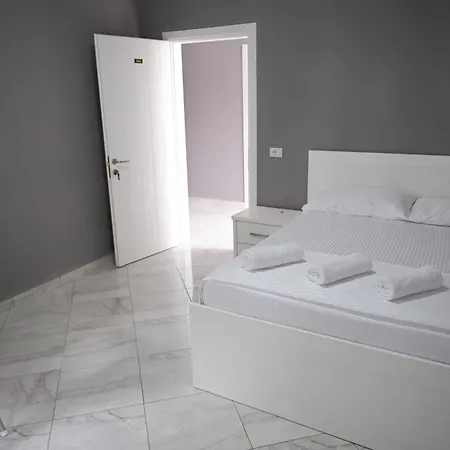 호텔 'del Mar' - Shëngjin