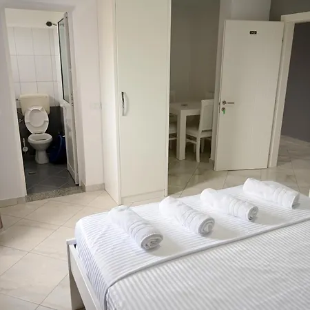 Hotel 'del Mar' - Shëngjin